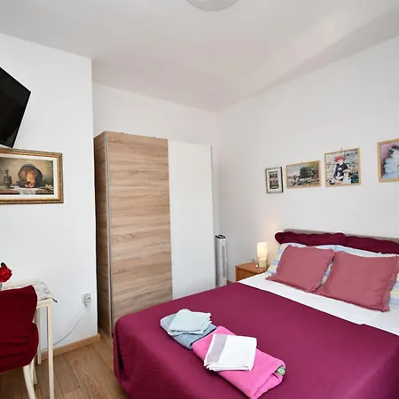Apartment Oleandar Poreč